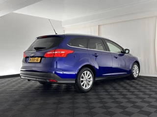 Ford Focus *NAVI-FULLMAP | LEATHER-MICROFIBRE | ECC | HEATED-SEATS | PDC | CRUISE | COMFORT-SEATS | 16''ALU* - afbeelding nr 6