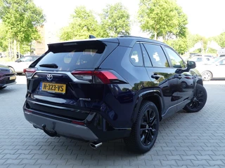Toyota RAV4 Toyota RAV4 2.5 Hybrid Bi-Tone | Leder | Panoramadak - afbeelding nr 2