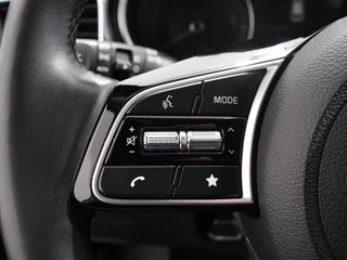 Kia Ceed Sportswagon Kia Ceed Sportswagon 1.6 GDI PHEV DynamicLine  Achteruitrijcamera Stuurverwarming Stoel verwarming Climate control LED Keyless start/ entry Parkeersensoren achter Adaptieve cruise control Lane assist - afbeelding nr 16