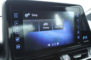 Toyota C-HR Toyota C-HR 1.8 Hybrid Dynamic Keyless entry | Camera | Cruise control - afbeelding nr 34