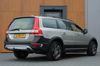 Volvo XC70 Volvo XC70 2.0 D4 FWD Summum Automaat| Pano | Leder | Navi - afbeelding nr 3