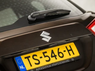 Suzuki S-Cross Automaat (PANORAMADAK, CLIMATE, CRUISE, GETINT GLAS, SPORTSTOELEN, LM VELGEN, BLUETOOTH, NIEUWE APK, NIEUWSTAAT) - afbeelding nr 24