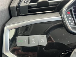 Audi Q3 Audi Q3 35 TFSI Advanced AUTOMAAT NL AUTO Lichtmetalen velgen 20