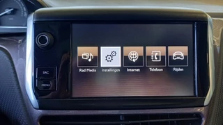Peugeot 2008 Peugeot 2008 1.2 Active Airco Pano dak Handsfree Stoelverwarming CPV Electr.ramen - afbeelding nr 6