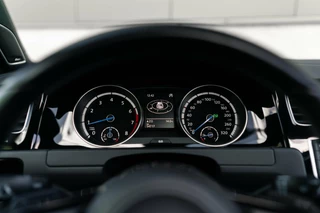 Volkswagen Golf Volkswagen Golf 2.0 TSI R 4Motion Pano Dsg DCC Dynaudio - afbeelding nr 24
