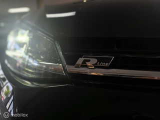 Volkswagen Golf Volkswagen Golf 1.5 TSI Highline Business R / R line / ACC - afbeelding nr 11