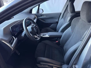 BMW 2 Serie BMW 2 Serie Active Tourer ✅ 230E ✅ XDRIVE 326PK M SPORT LED ELEK.KLEP CAMERA TREKHAAK 04/2024 AWD 4X4 4WD M-Sportpakket  PHEV - afbeelding nr 23