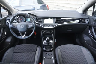 Opel Astra Opel Astra Sports Tourer 1.2 Design & Tech Park. sensoren | Navigatie | CarPlay | Cruise - afbeelding nr 10
