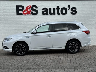 Mitsubishi Outlander Mitsubishi Outlander 2.0 PHEV Executive Edition Camera Navigatie systeem Cruise Led verlichting - afbeelding nr 15