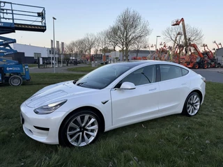 Tesla Model 3 Tesla Model 3 Standard RWD Plus 60 kWh - AUTOPILOT/PANO/NAP - afbeelding nr 4