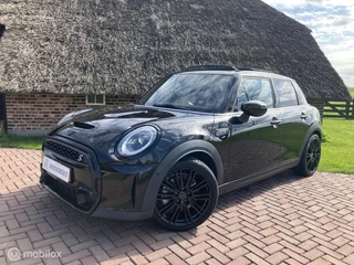 MINI Cooper S 2.0 5 Deurs/Leer/Pano