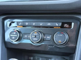 Volkswagen Tiguan Volkswagen Tiguan 1.4 TSI Highline Business R-Line |Pano|Leder|Virtual|Ad.Cruise|Dynaudio|El.Trekhaak|Carplay|Allseason - afbeelding nr 15