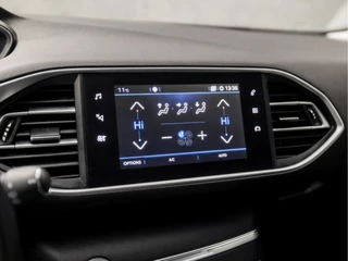 Peugeot 308 (APPLE CARPLAY, GROOT NAVI, LEDER, ADAPTIVE CRUISE, 360 CAMERA, SPORTSTOELEN, GETINT GLAS, KEYLESS, CRUISE, TREKHAAK, NIEUWSTAAT) - afbeelding nr 25