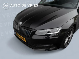 Škoda Superb Skoda Superb Combi 1.4 TSI iV 218pk Sportline | Panoramadak | Leder | Travel Assist | Sfeerverlichting - afbeelding nr 46