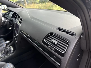 Volkswagen Golf Volkswagen Golf 1.4 TSI GTE - afbeelding nr 39