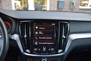 Volvo V60 Volvo V60 2.0 T6 R-DESIGN PANO.DAK/CAMERA/HEAD-UP DISPLAY - afbeelding nr 19