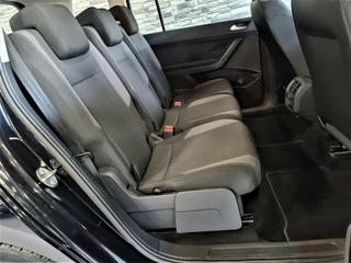 Volkswagen Touran Volkswagen Touran 1.6 TDI SCR Connected Series ACC*Incl.BTW! - afbeelding nr 17