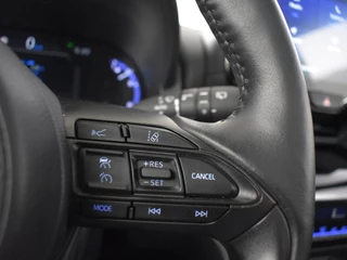Toyota Yaris Cross Toyota Yaris Cross Demo 1.5 Hybrid Style | Panoramadak | HUD - afbeelding nr 21