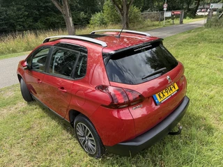 Peugeot 2008 Peugeot 2008 1.2 PureT. Blue Lion airco navi pano - afbeelding nr 74