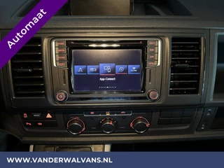 Volkswagen Transporter Volkswagen Transporter 2.0 TDI 150pk Automaat L2H1 Inrichting Euro6 Airco | Navigatie | LM Velgen | 2500kg Trekhaak Verwarmde voorruit, Cruisecontrol - afbeelding nr 17