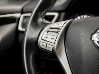 Nissan QASHQAI Nissan QASHQAI 1.2 Acenta Sport Automaat (NAVIGATIE, CLIMATE, CAMERA, GETINT GLAS, STOELVERWARMING, SPORTSTOELEN, CRUISE, PARKEERSENSOREN, NIEUWE APK, NIEUWSTAAT) - afbeelding nr 20