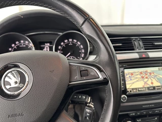 Škoda Superb Škoda Superb Combi 1.6 TDI Sprint Pro *PANO | NAVI-FULLMAP | MEMORY-PACK | ECC | PDC | CRUISE | 16''ALU* - afbeelding nr 17