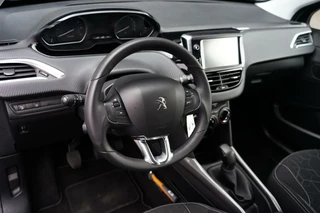 Peugeot 2008 Peugeot 2008 1.2 PureTech Active, NL, PDC, CarPlay, cruise - afbeelding nr 10