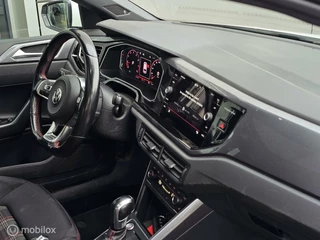 Volkswagen Polo Volkswagen Polo 2.0 TSI GTI Panorama/Keyless/Virtual/Beats/Camera - afbeelding nr 13