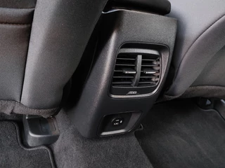 Ford Kuga 2.5 PHEV Automaat Titanium | Navi | Apple Carplay+Android Auto | Clima | Cruise | Head-Up | Led Koplampen | Keyless Entry | Pdc V+A+Camera | Rijstrook+Licht+Regensensor | Mistlampen | 17''lm - afbeelding nr 32