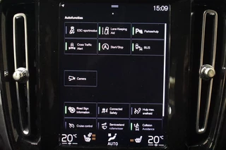 Volvo XC40 Volvo XC40 T2 129pk Aut. Business Pro | Driver Assist | Park Assist | BLIS - afbeelding nr 29