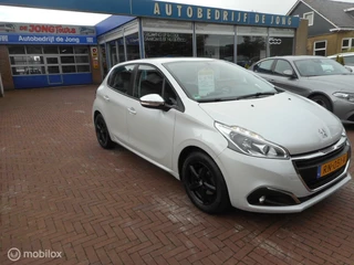 Peugeot 208 - 72796749-0