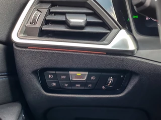 BMW 3 Serie BMW 3 Serie 330i 258PK Automaat High Executive M-Sport | HARMAN EN KARDON | AMBIENTE VERLICHTING | LEDER | CRUISE | - afbeelding nr 53