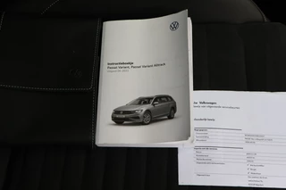 Volkswagen Passat Volkswagen Passat Variant 1.5 TSI R-Line Business + NL-Auto!! SUPER COMPLEET!! - afbeelding nr 8