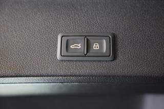 Audi Q2 Audi Q2 35 TFSI S Line Black Edition / Aut / Acc / Lane Assist / Dode Hoek / Digital Cockpit / Sonos / Pano / Led / Pdc / 19 Inch - afbeelding nr 19