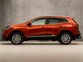Renault Kadjar (NAVIGATIE, VIRTUAL COCKPIT, CLIMATE, GETINT GLAS, LEDER, SPORTSTOELEN, CRUISE, TREKHAAK, PARKEERSENSOREN, NIEUWSTAAT) - afbeelding nr 2