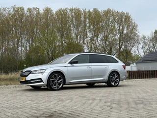 Škoda Superb Skoda Superb Combi 1.4 TSI iV Sportline Business - afbeelding nr 11