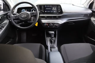 Hyundai i20 Hyundai i20 1.0 T-GDI Comfort Aut Navi|Cam|Pdc|LM 15