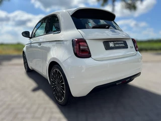Fiat 500 Fiat 500 RED 42 kWh PANORAMADAK / NAVIGATIE / CARPLAY / ZO GOED ALS NIEUW - afbeelding nr 40