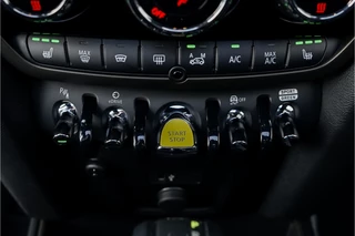 MINI Countryman Pano Leder Camera 19