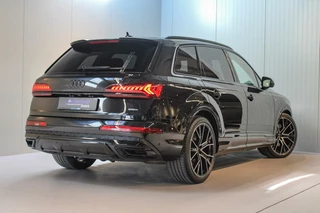 Audi Q7 Audi Q7 55 TFSI e quattro S line HUD | PANO | MASSAGE - afbeelding nr 2
