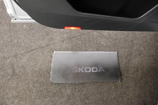 Škoda Superb Skoda Superb 1.4 TSI iV Business Edition Plus | Trekhaak | Stoelverwarming | Camera | Carplay | Virtual Cockpit | Keyless | Full LED | Memory | Navigatie - afbeelding nr 29