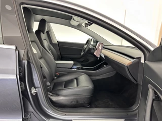 Tesla Model 3 (INCL.BTW) Aut. *PANO | AUTO-PILOT | NAPPA-LEATHER | KEYLESS | FULL-LED | MEMORY-PACK | SURROUND-VIEW | DAB | CARPLAY | DIGI-COCKPIT | LANE-ASSIST | COMFORT-SEATS | 18