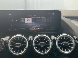 Mercedes-Benz GLA Mercedes-Benz GLA 250 e AMG-Line PHEV Carplay Cam Sfeerverl Led Voorklimatisering Uitstraling! - afbeelding nr 4