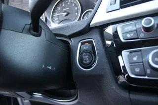 BMW 3 Serie ➡️ BMW 3-serie 320i F30 Centennial High Executive Sedan Facelift | 184 pk | NL auto | 2e eigenaar | 4 cilinder | LED | Leer | Navi | Camera | Sporstuur | Cruise control | Climate control - afbeelding nr 34