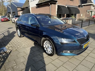 Škoda Superb - afbeelding nr 3