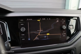 Volkswagen Polo Volkswagen Polo 1.0 TSI R-line / Navi / Carplay / Camera - afbeelding nr 24