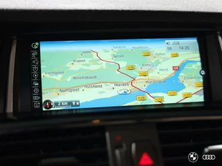 BMW X4 BMW X4 xDrive20i xLINE / HEADUP / LEDER / TREKHAAK / 19