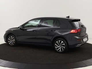 Volkswagen Golf Volkswagen Golf 1.4 TSI e-Hybrid Style | Stoel & stuurverwarming |  Massage | Adaptive cruise | Carplay | Memory | Navigatie | Sfeerverlichting - afbeelding nr 2