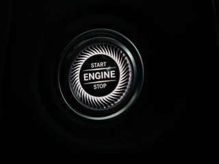 Mercedes-Benz C-Klasse Mercedes-Benz C-klasse 300e AMG Night | Adaptive cruise |  Stoelverwarming | Carplay | Leder/Alcantara | Camera | Navigatie | Full LED - afbeelding nr 23