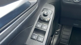 Ford Kuga Ford Kuga 2.5 PHEV Titanium 225pk | Driver Assistance Pack | Winterpack | Technology Pack | AGR Stoelen | All Season banden Cross Climate - afbeelding nr 23